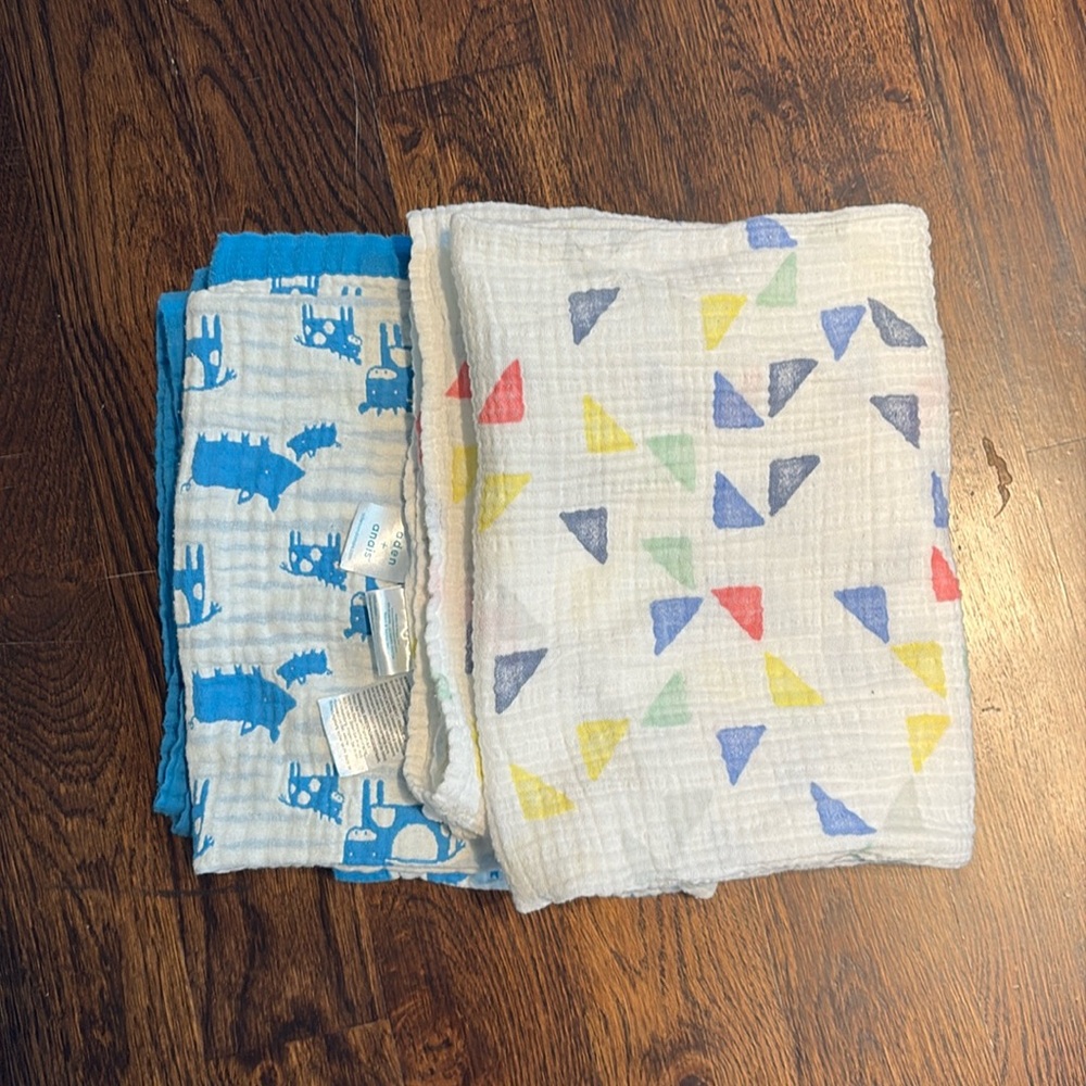 Muslin Blanket Bundle‎